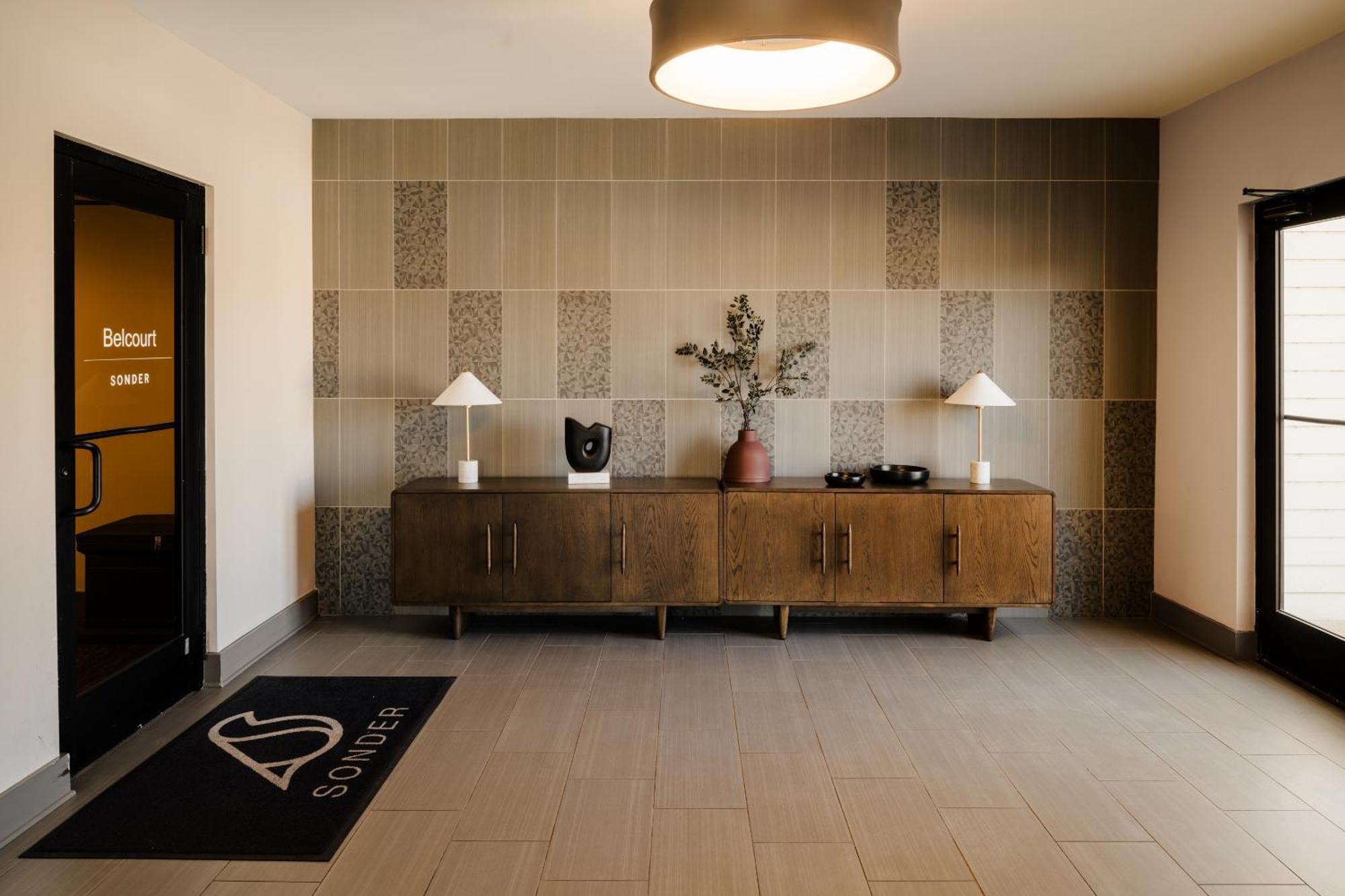 Sonder By Marriott Bonvoy Belcourt Apartments Hillsboro Village Нэшвилл Экстерьер фото